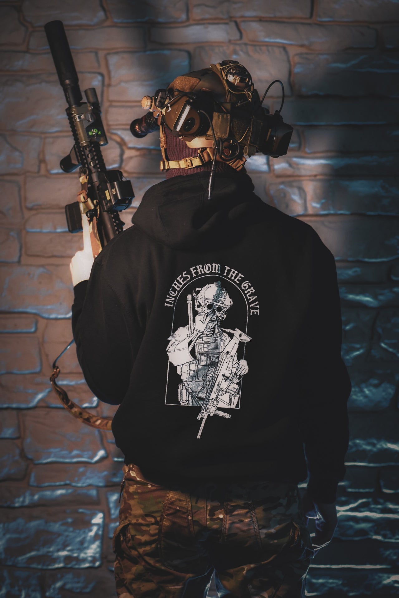 Inches From the Grave - Midweight Hoodie